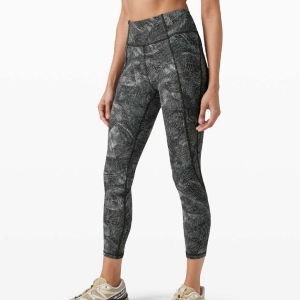 Lululemon Time to Sweat tights - Picture 1 of 10